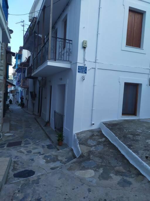 Charis_Skopelos Of 3 Grace'S House エクステリア 写真